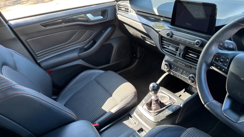 Ford Focus 1.0 EcoBoost Hybrid mHEV 155 ST-Line X Edition 5dr Petrol Hatchback